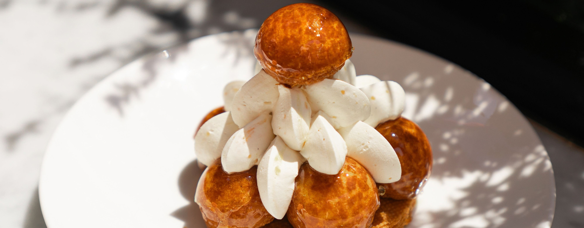 Le Saint-Honoré : l’élégance d’un grand classique de la pâtisserie