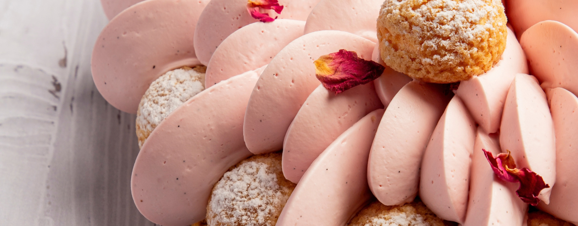 Saint-Honoré framboise-rose