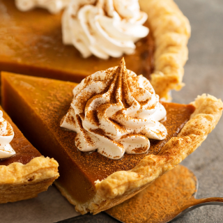 Recette classique et délicieuse de pumpkin pie (tarte à la citrouille) 🍂