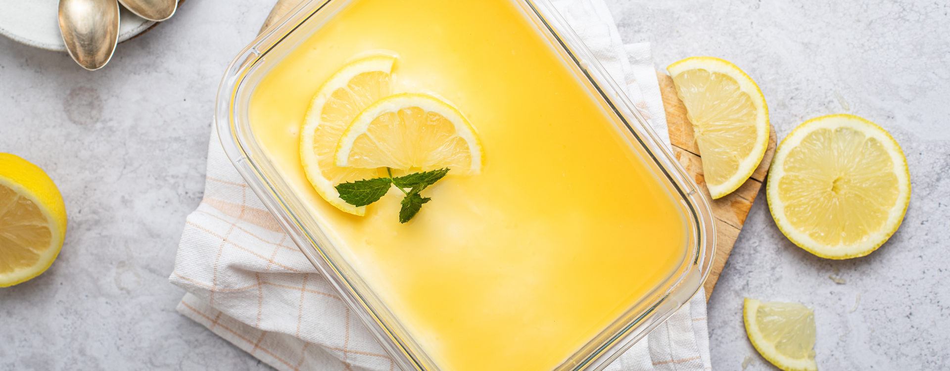 Le tiramisu au citron : la revisite fraîche d’un grand classique italien